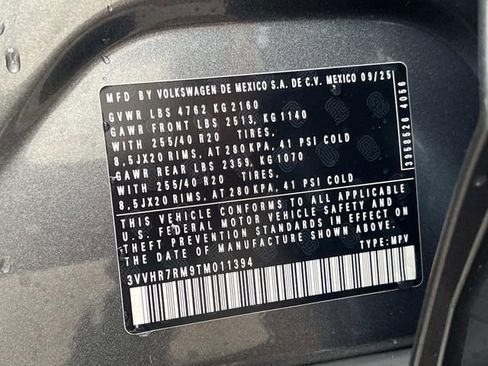 New 2026 Volkswagen Tiguan SE R-Line FWD image 26