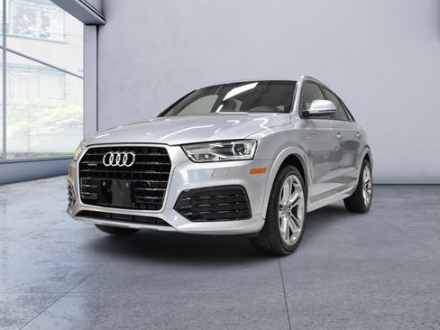 Used 2018 Audi Q3 2.0T Premium w/ Convenience Package AWD/4WD image 1