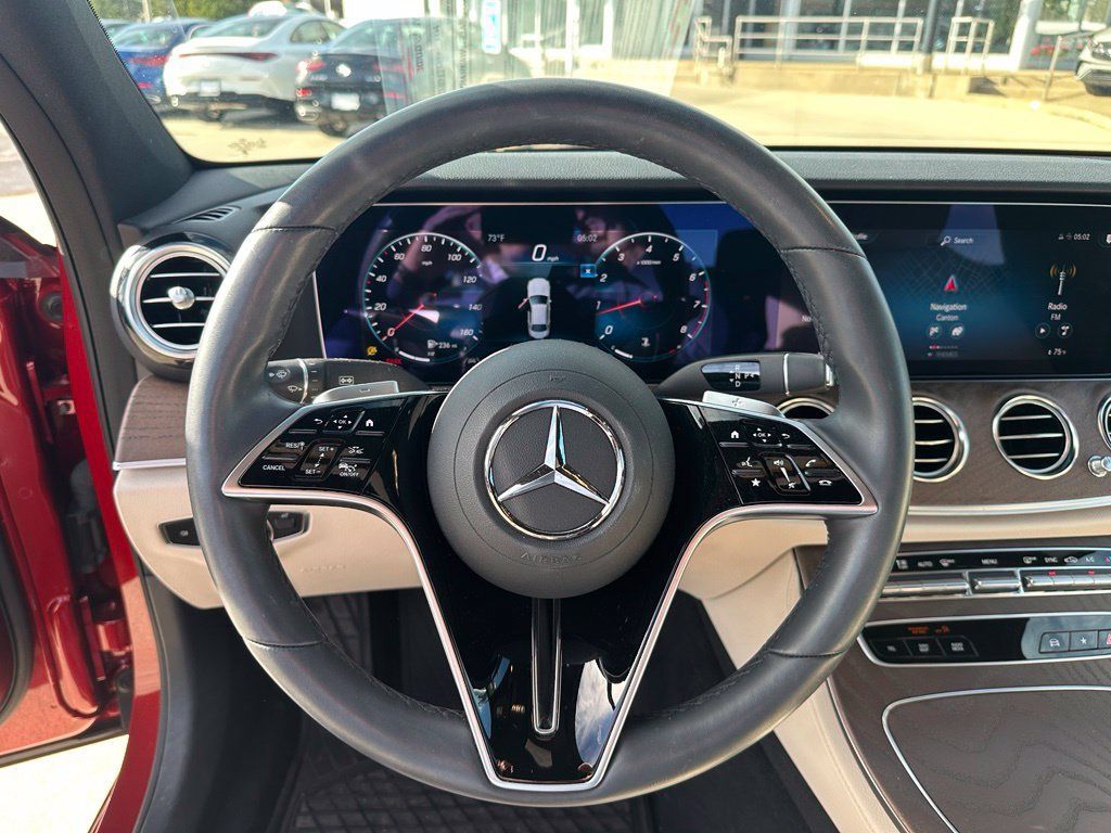 Used 2023 Mercedes-Benz E 350 4MATIC Sedan image 19