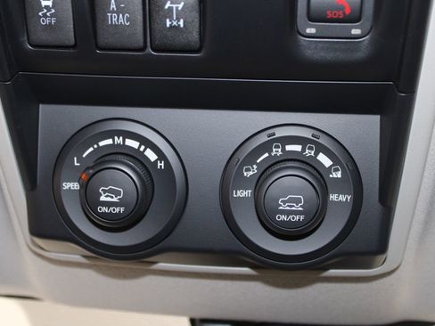 Used 2023 Toyota 4Runner TRD Off-Road Premium AWD/4WD image 54