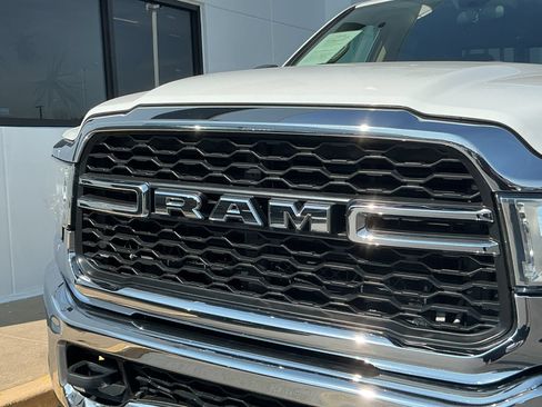 Used 2019 RAM 2500 Tradesman AWD/4WD image 35