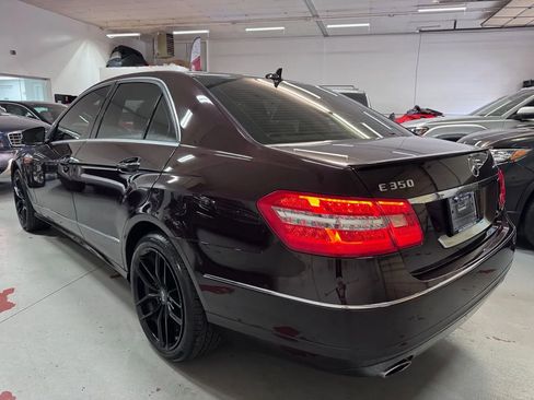 Used 2013 Mercedes-Benz E 350 4MATIC Sedan image 5