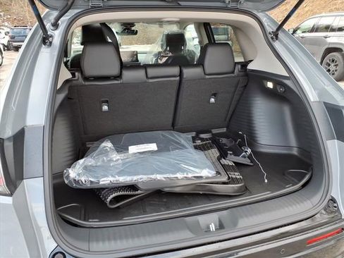 New 2026 Honda HR-V EX-L image 4