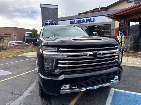 Used 2020 Chevrolet Silverado 2500 High Country w/ Z71 Off-Road Package AWD/4WD image 2