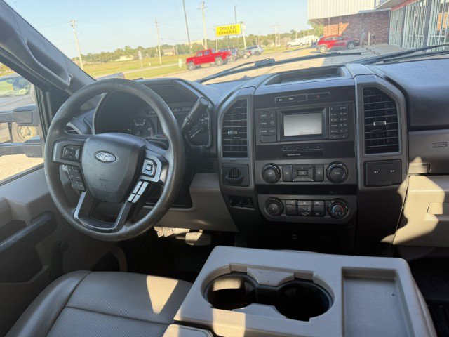 Used 2019 Ford F550 2WD SuperCab Super Duty w/ XL Value Package image 7