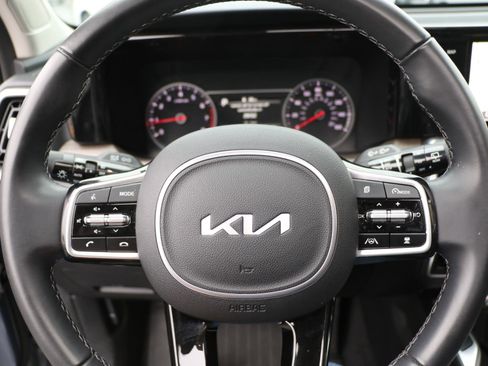 Used 2023 Kia Sorento X-Line EX image 15
