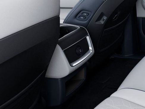 New 2026 Kia Carnival EX FWD image 26