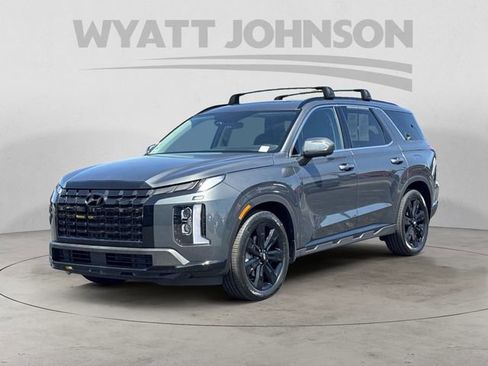 Used 2025 Hyundai Palisade XRT FWD image 1