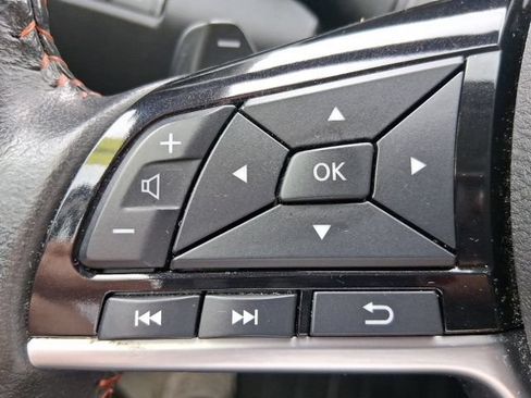 Used 2025 Nissan Altima 2.5 SR FWD image 15