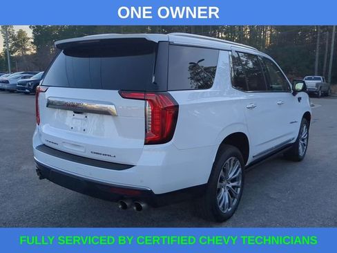 Used 2021 GMC Yukon Denali w/ Denali Premium Package image 5