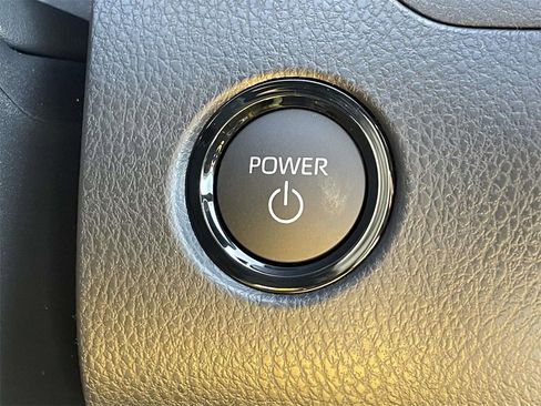 New 2026 Toyota Camry SE image 22