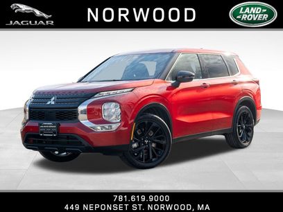 Used 2023 Mitsubishi Outlander SE Black Edition