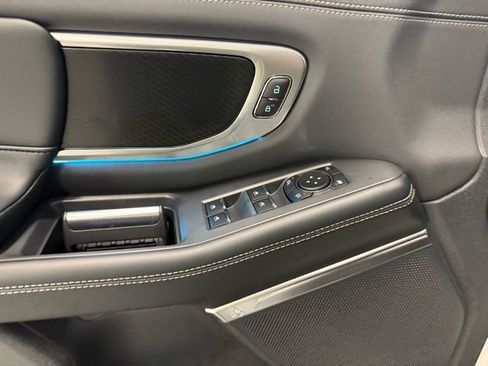 New 2026 Ford Expedition Platinum w/ Stealth Appearance Package image 15