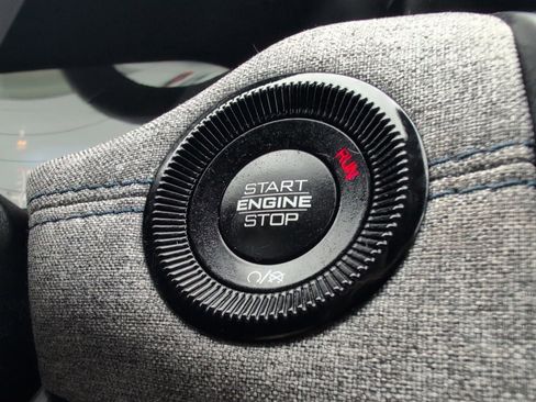 Used 2023 Jeep Compass Latitude w/ Convenience Group image 29