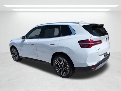 New 2026 BMW X3 xDrive30 w/ Premium Package AWD/4WD image 6