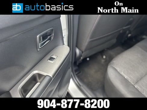 Used 2021 Mitsubishi Outlander Sport SE image 14