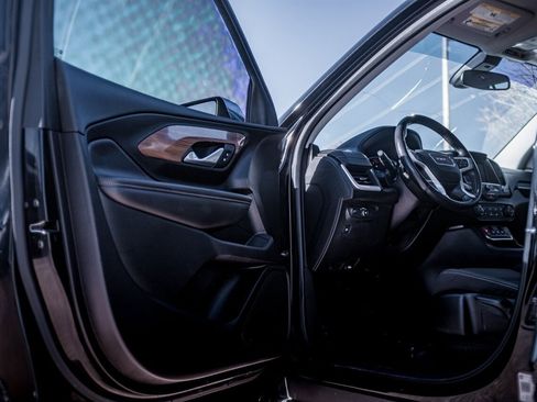 Used 2020 GMC Terrain SLE image 16
