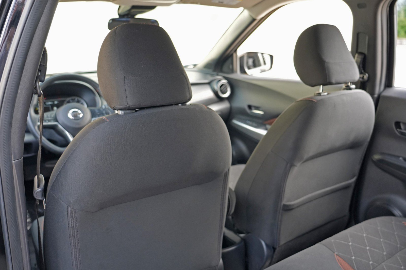 Used 2020 Nissan Kicks SR FWD image 27