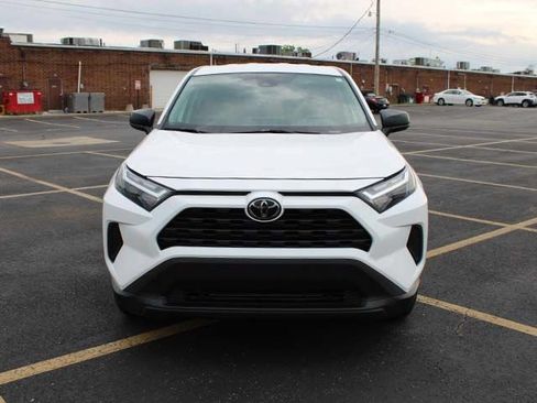 Used 2023 Toyota RAV4 LE FWD image 3