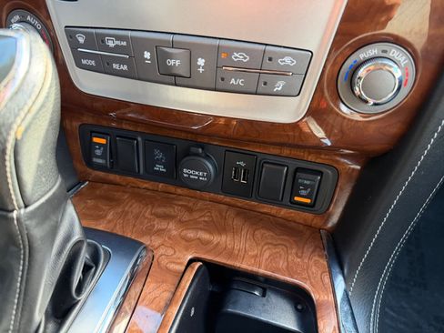 Used 2019 INFINITI QX80 Luxe w/ 22" Wheel Package image 31