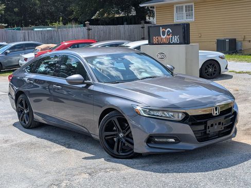 Used 2019 Honda Accord Sport image 1
