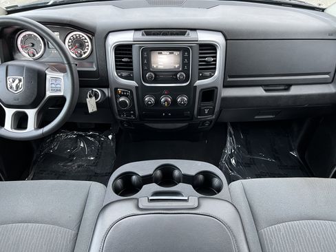 Used 2023 RAM 1500 Classic SLT image 30