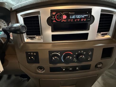 Used 2009 Dodge Ram 2500 Truck SLT w/ Popular Equipment Group AWD/4WD image 23