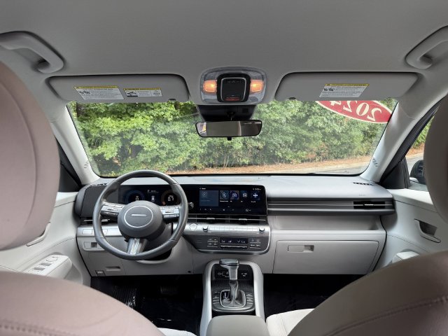 Used 2024 Hyundai Kona SEL AWD/4WD image 41