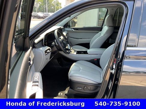 Used 2025 Hyundai Palisade SEL FWD image 31