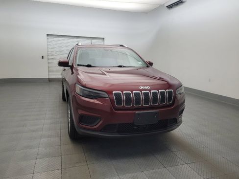Used 2021 Jeep Cherokee Latitude AWD/4WD image 14