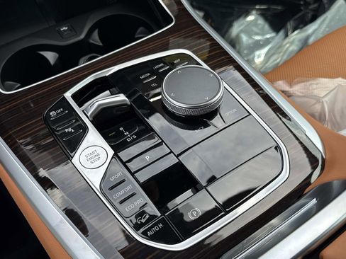 New 2026 BMW X5 xDrive40i w/ M Sport Package image 29