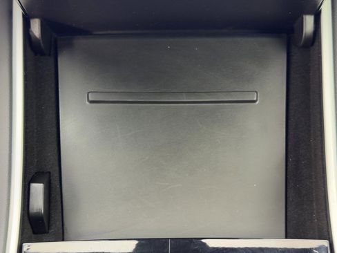 Used 2020 Tesla Model 3 Standard Range Plus image 31