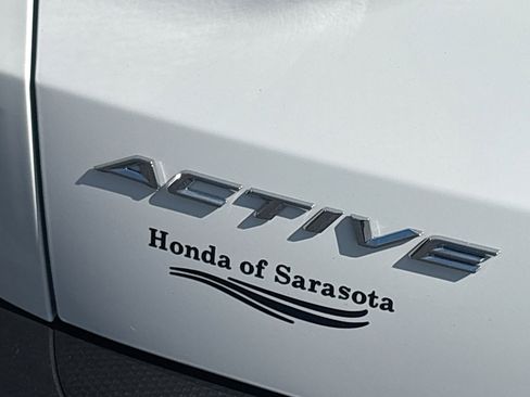 Used 2025 Ford Escape Active image 13