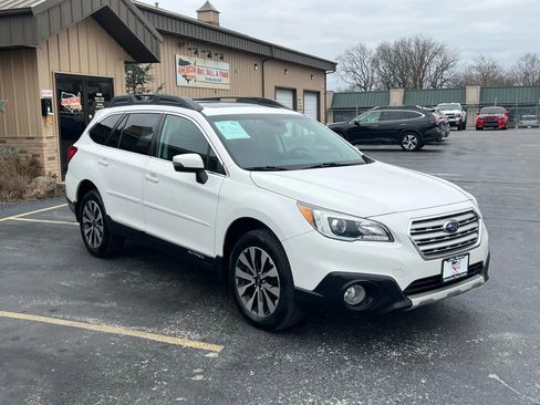 Used 2016 Subaru Outback 2.5i Limited image 4