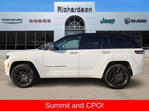 Certified 2025 Jeep Grand Cherokee Summit w/ Obsidian Package AWD/4WD image 3
