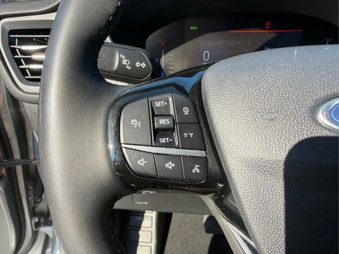 Used 2023 Ford Escape SE FWD image 29