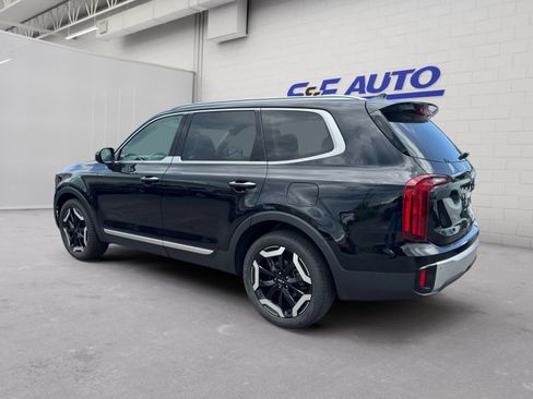 Used 2024 Kia Telluride S w/ S Sunroof Package AWD/4WD image 3