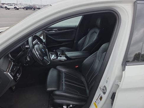 Used 2018 BMW 540i RWD image 5