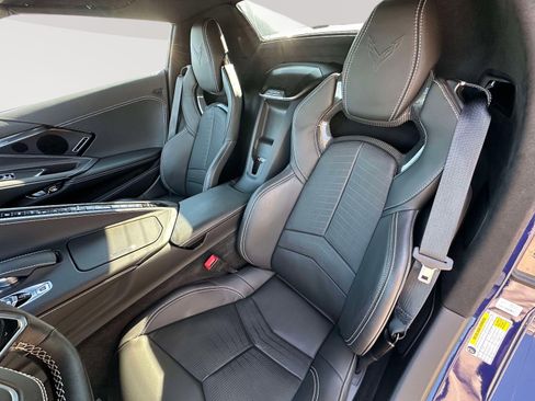 Certified 2025 Chevrolet Corvette Stingray Premium Conv w/ Z51 Performance Package image 30