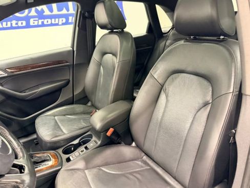 Used 2018 Audi Q3 2.0T Premium Plus w/ Premium Plus Package AWD/4WD image 18
