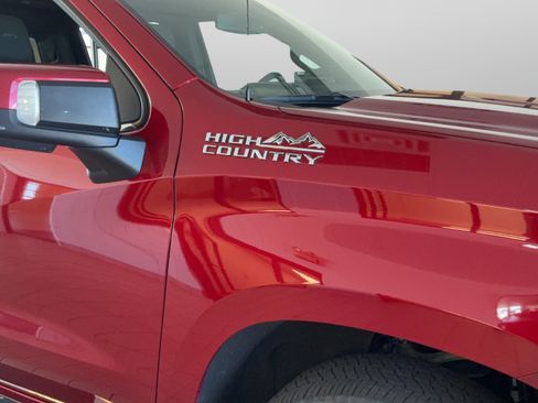 Used 2021 Chevrolet Silverado 1500 High Country AWD/4WD image 58