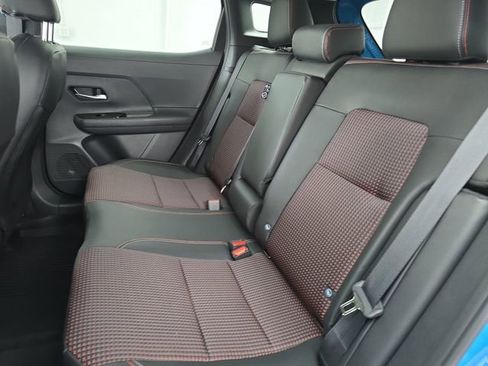 New 2026 Nissan Kicks SR FWD image 13