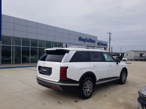 New 2026 Hyundai Palisade SEL FWD image 7