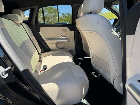 New 2026 Mercedes-Benz GLA 250 image 19