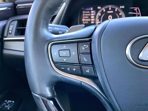 Used 2020 Lexus ES 350 w/ Premium Package image 22