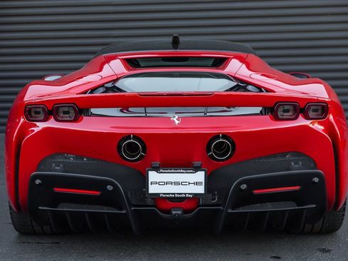 Used 2021 Ferrari SF90 Stradale image 9