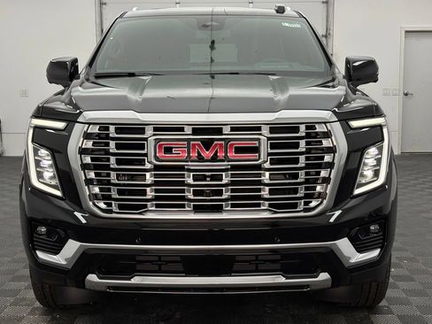 New 2026 GMC Yukon Denali w/ Sun & Power Step Package image 16