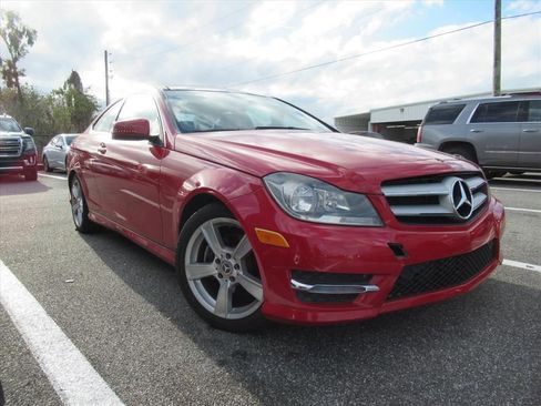 Used 2013 Mercedes-Benz C 250 Coupe image 1