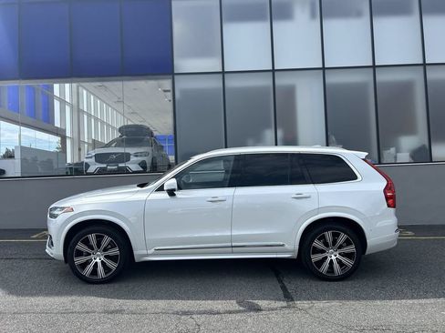 Certified 2023 Volvo XC90 B6 Ultimate w/ Protection Package Premier AWD/4WD image 5