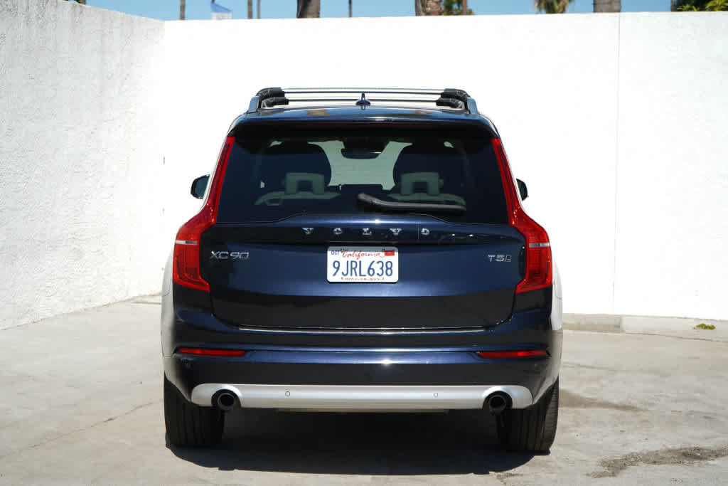 Used 2019 Volvo XC90 T5 Momentum w/ Protection Package Premier AWD/4WD image 7